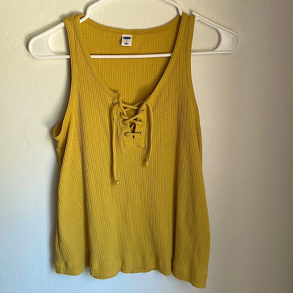 Old Navy sleeveless tank top